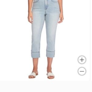 NWT Frye‎ Women's Cuffed Crop Jean Light Blue